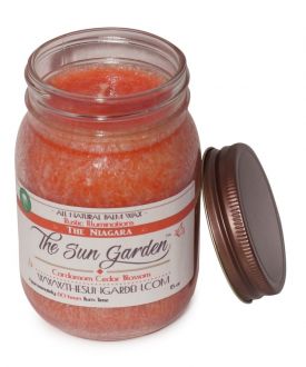 Niagara Candle - Cardamom Cedar Blossom
