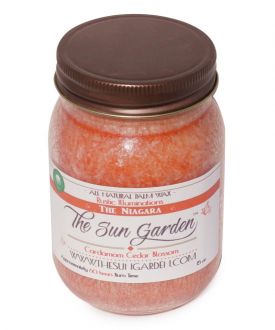 Niagara Candle - Cardamom Cedar Blossom
